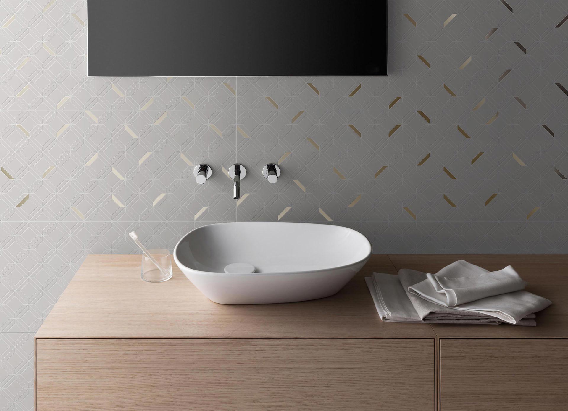 AMB DC QUABBELLA GOLD 30X90