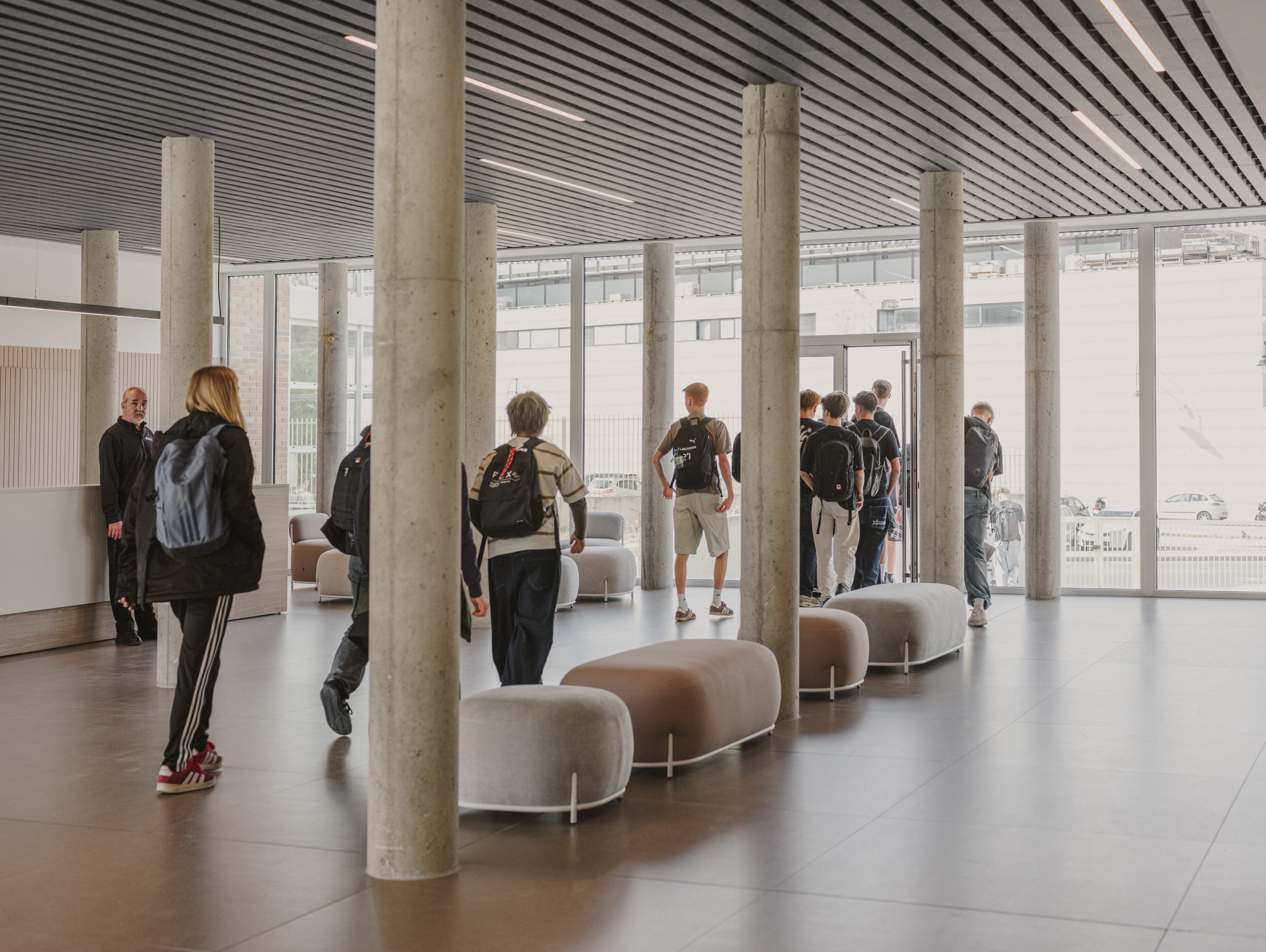 IES Cotes Baixes : Un espace conçu pour transformer